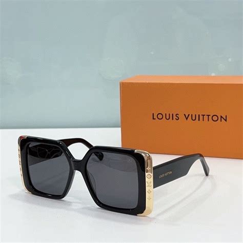 Stile impeccabile: occhiali da vista Louis Vuitton per donne alla .